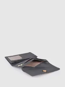 Baggit Women Abstract Printed Envelope Wallet