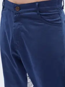 FUGAZEE Men Ethnic Motifs Printed Relaxed Loose Fit Easy Wash Pure Cotton Trousers