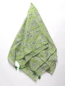 Contrast Living Women Floral Printed Pure Cotton Scarf