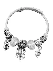 Peora Women Silver-Plated Charm Bracelet