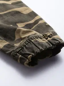 Roadster Men Olive Green & Khaki Camouflage Pure Cotton Joggers