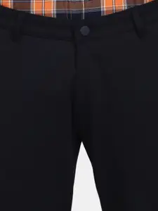 V-Mart Men Slim Fit Mid-Rise Cotton Chinos Trousers