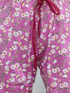 LYRA Women Floral Printed Mid-Rise Cotton Lounge Shorts