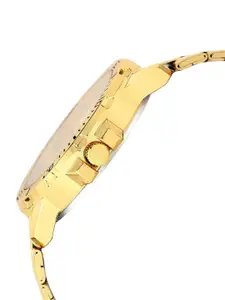 LOREM Premium Collection Men Textured Dial & Bracelet Style Straps Analogue Watch LR132-CM