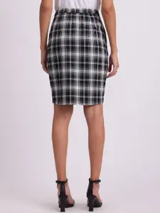 FableStreet Checked Above Knee Straight Skirt