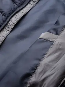 The Roadster Lifestyle Co. Men Solid Puffer Jacket