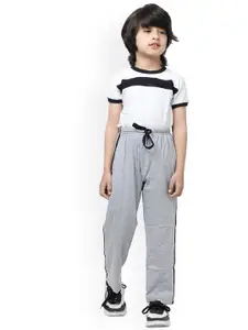 IndiWeaves Boys Pack Of 2 Mid-Rise Regular-Fit Pure Cotton Track Pants