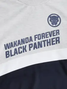 Pantaloons Junior Boys Colourblocked Cotton Sweatshirt