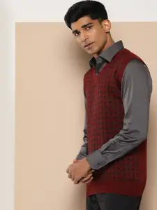 INVICTUS Self Designed Sweater Vest