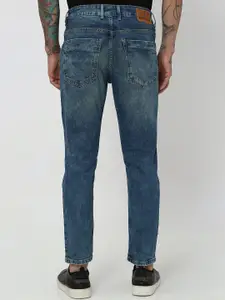 Mufti Men Slim Fit Mildly Distressed Heavy Fade Stretchable Jeans