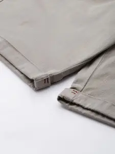 Roadster Men Solid Chino Shorts