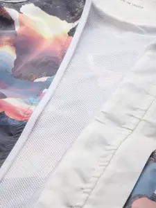 Sports52 wear Printed Hooded Rain Jacket