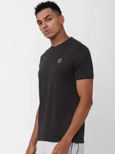 Van Heusen Short Sleeves Slim Fit T-shirt