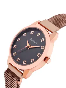 DressBerry Women Black Dial & Rose Gold Toned Analogue WatchHOBDB-119-RG-BK