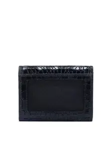 Da Milano Women Textured Leather Two Fold Wallet