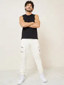 Styli Men Typography Slim Fit Cargo Pure Cotton Joggers