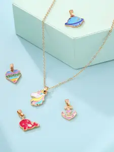 EL REGALO Girls Set Of 5 Pendants With Chain