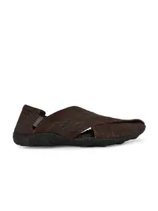 Hitz Men Textured Leather Shoe-Style Sandals