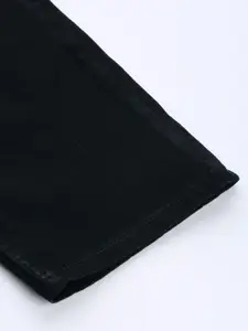 Levis Men Tapered Fit Stretchable Mid-Rise Jeans