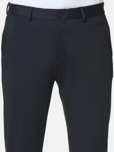 Blackberrys Men Slim Fit Low-Rise Easy Wash Trousers