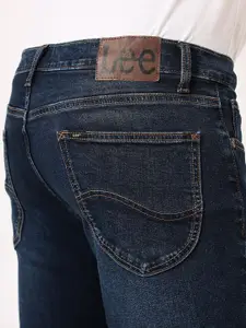 Lee Men Mid-Rise Slim Fit Clean Look Light Fade Stretchable Jeans