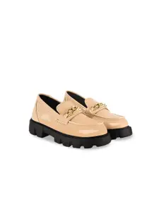 Shoetopia Girls Embellished Heeled Lightweight Loafers