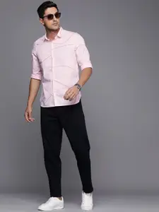 WROGN Pure Cotton Slim Fit Geometric Printed Casual Shirt