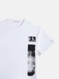 Calvin Klein Jeans Boys Printed Pure Cotton T-shirt