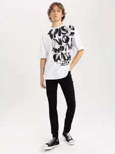 DeFacto Typography Printed Drop-Shoulder Sleeves Cotton T-Shirt