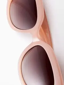 MANGO Women Wayfarer Sunglasses with UV Protected Lens 57010602-82