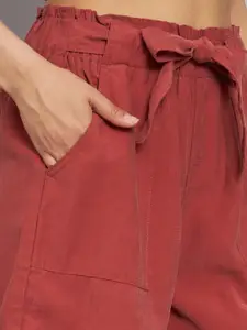 NoBarr Women High-Rise Regular Fit Shorts