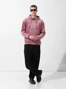 The Indian Garage Co Men Regular Fit Self Design Overhead Hooded Sweatshirt