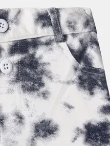 YK Girls Abstract Printed Pure Cotton Shorts