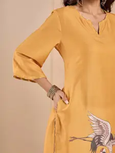 Likha Round Neck Ethnic Motifs Embroidered Straight Kurta