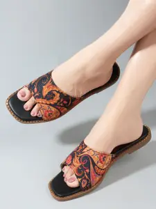 Denill Women Printed Open Toe Flats