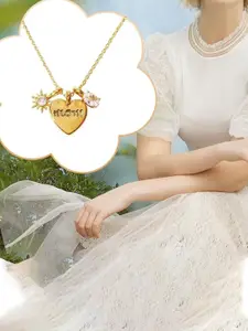 EL REGALO Stone-Studded Heart-Shaped Pendant With Chain