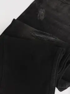 Snitch Classic Relaxed Fit Slash Knee Cotton Stretchable Jeans