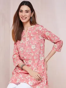 Fabindia Floral Printed Notched Neck Cotton Straight Kurta