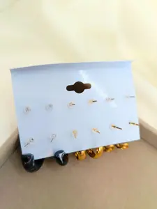 DressBerry Contemporary Studs Earrings