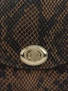 Da Milano Women Floral Printed Leather Two Fold Wallet