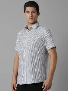 Louis Philippe Sport Men Slim Fit Opaque Striped Casual Shirt