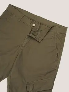British Club Men Smart Slim Fit Low-Rise Cargos Trousers