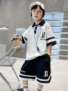 INCLUD Boys Printed T-shirt With Shorts