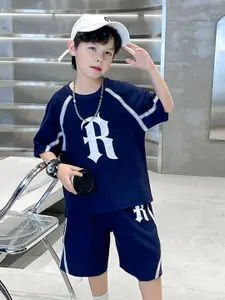 INCLUD Boys Printed T-shirt with Shorts