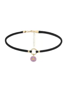 EL REGALO Floral Pendant with Chain