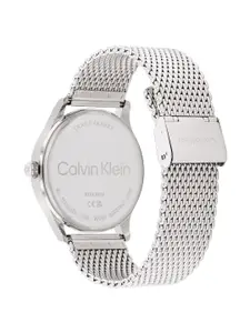 Calvin Klein Men Bracelet Style Straps Analogue Watch 25200450