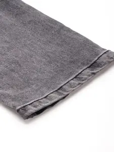 Sztori Men Plus-Size Slim-Fit Mid Rise Jeans