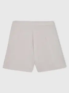 DeFacto Women Mid-Rise Regular Fit Shorts