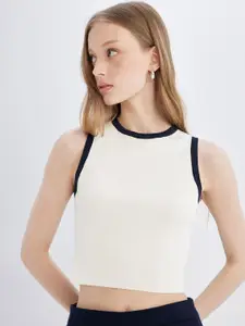 DeFacto Women Solid Round Neck Sleeveless Crop Top