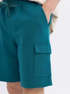 DeFacto Men Mid Rise Short